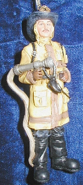 88097fmnz.jpg (88687 bytes)